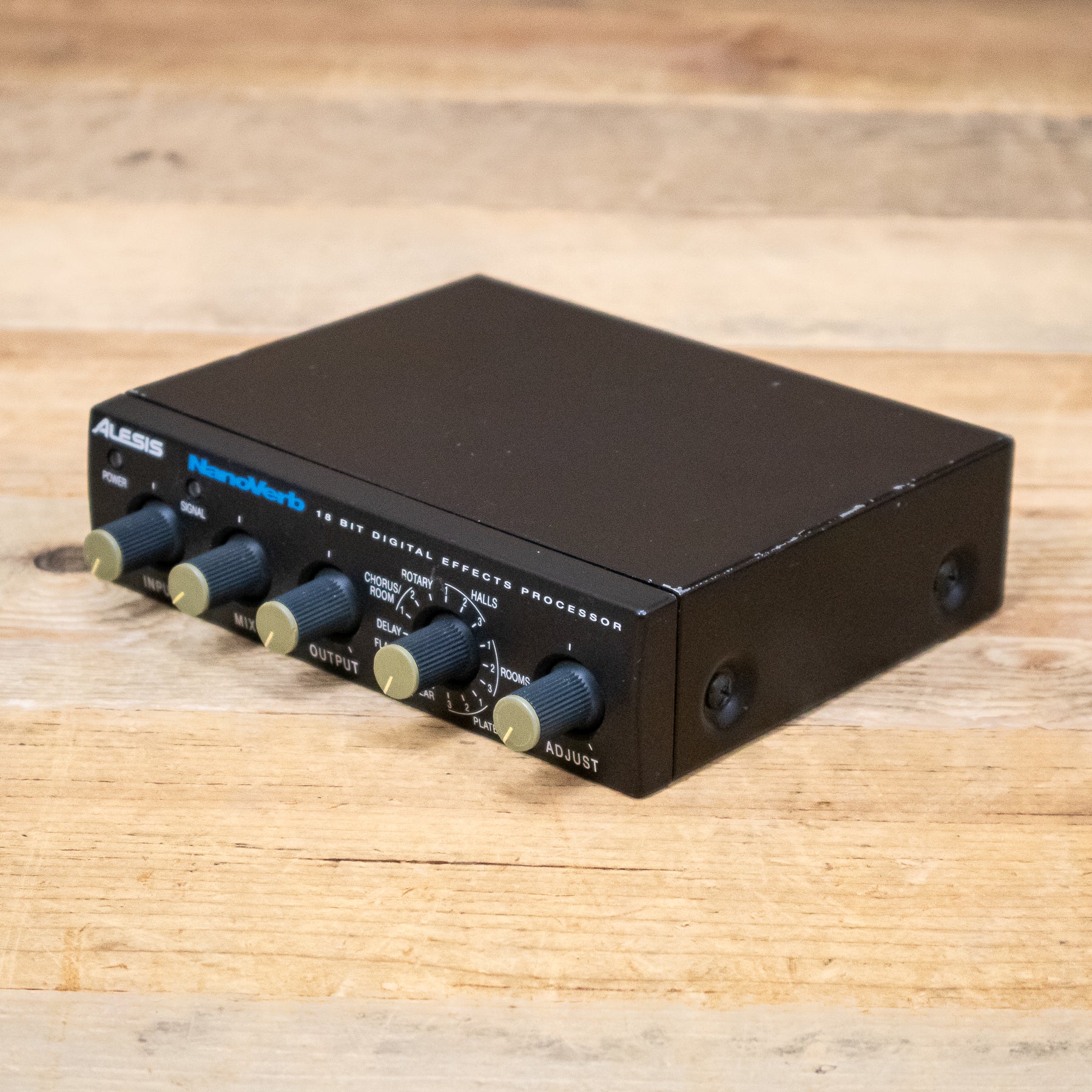 Alesis Nanoverb 16-Bit Digital Reverb Effects Processor – Pixel