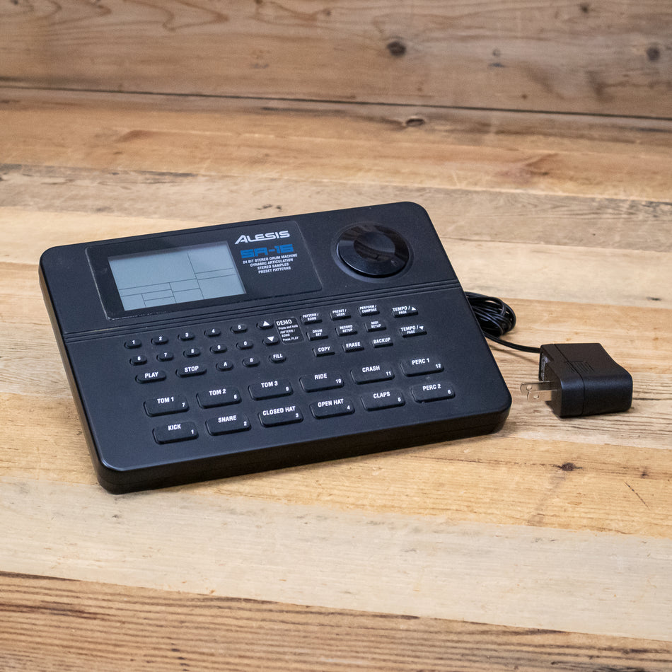 Alesis SR-16 (SR16) Classic Drum Machine