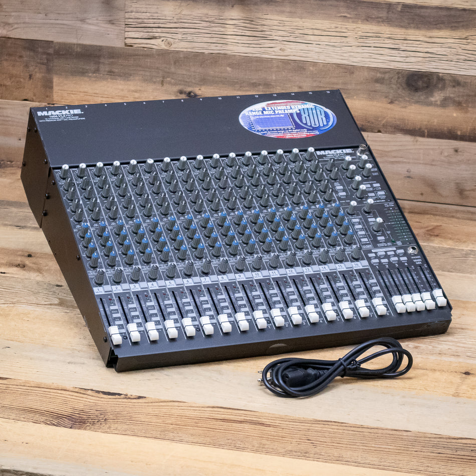 Mackie 1604 VLZ Pro 16-Channel Mixer