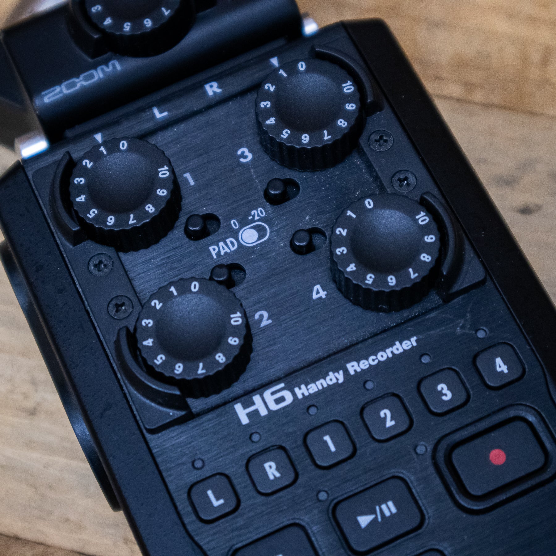 Zoom H6 All Black Handy Recorder with XY Capsule – Pixel Pro Audio