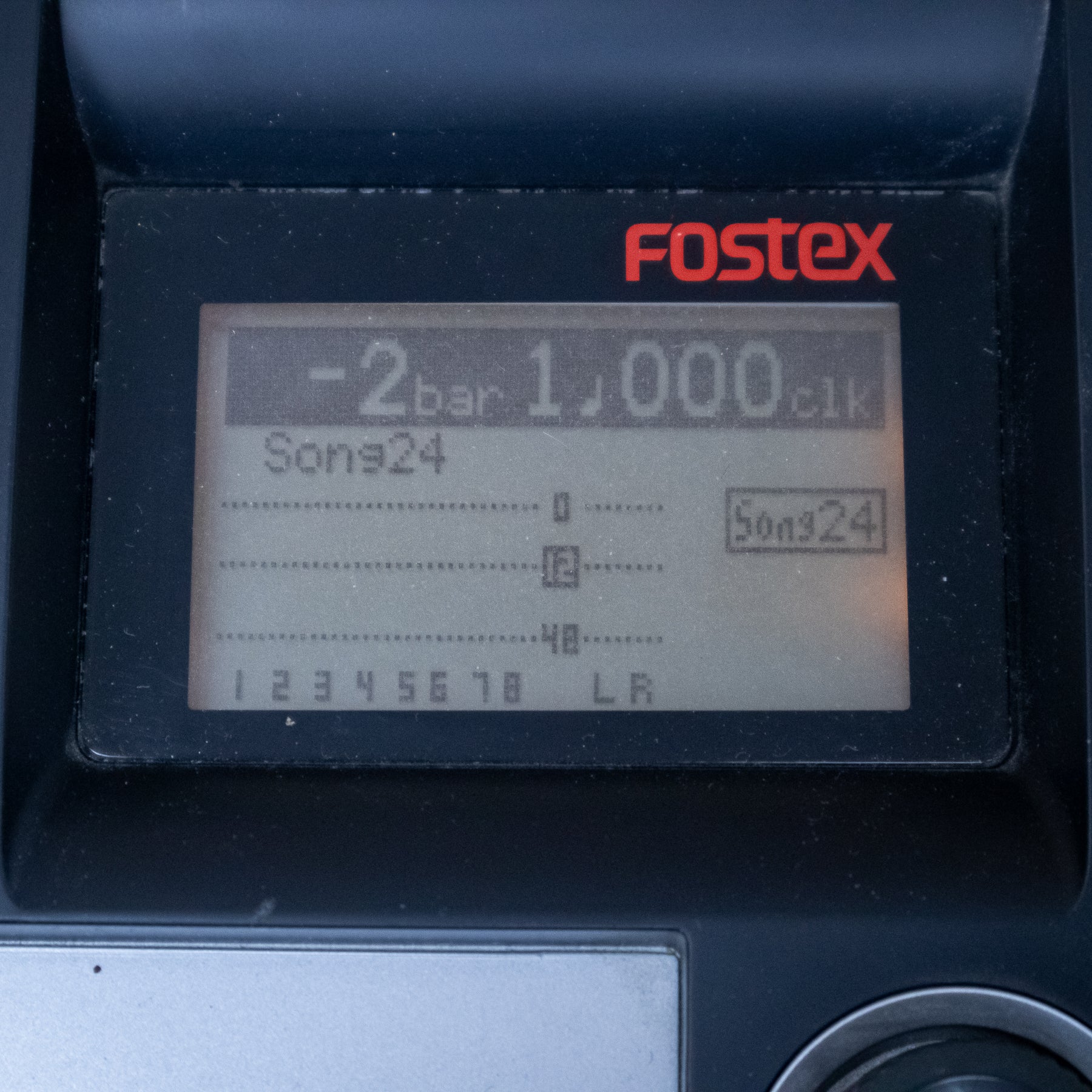 Silver Fostex MR-8HD Digital Multitrack Recorder – Pixel Pro Audio