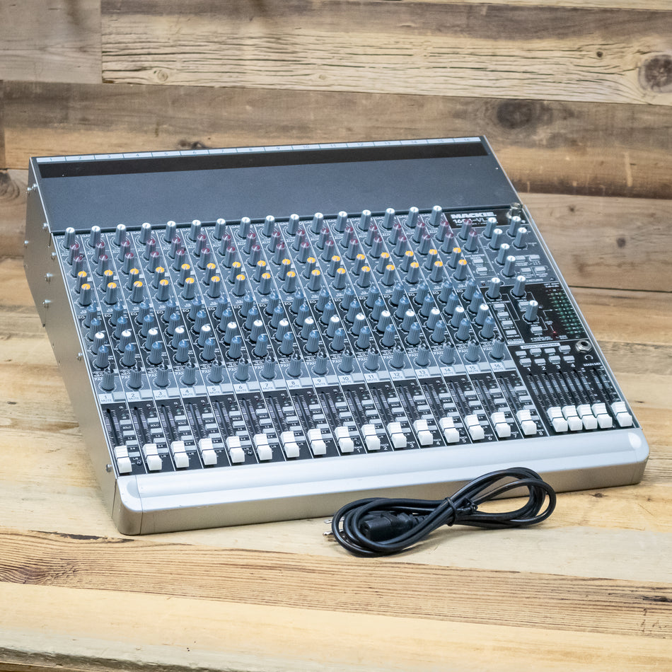 Mackie 1604 VLZ3 16-Channel Mixer