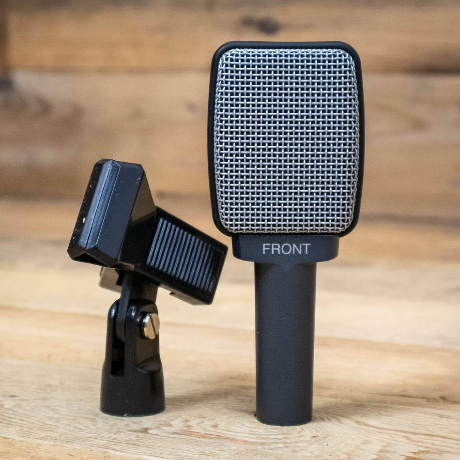 Sennheiser e 609 (e609) Silver Dynamic Instrument Microphone