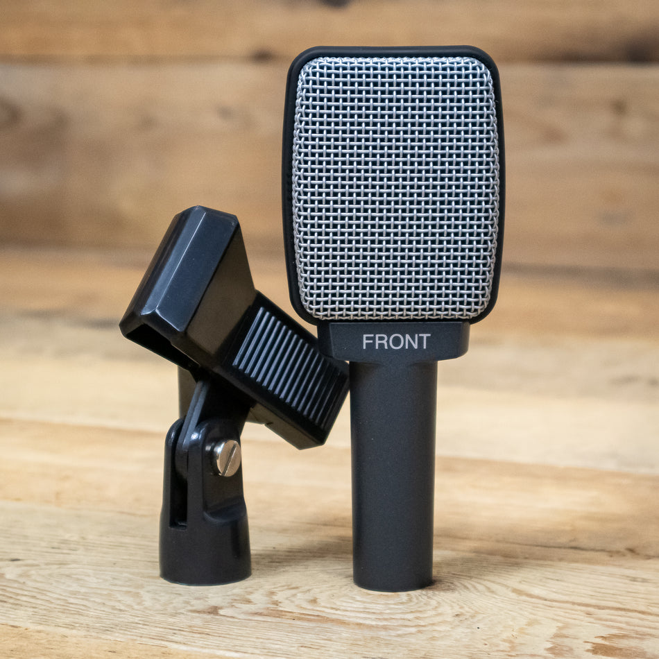 Sennheiser e 609 (e609) Silver Dynamic Instrument Microphone