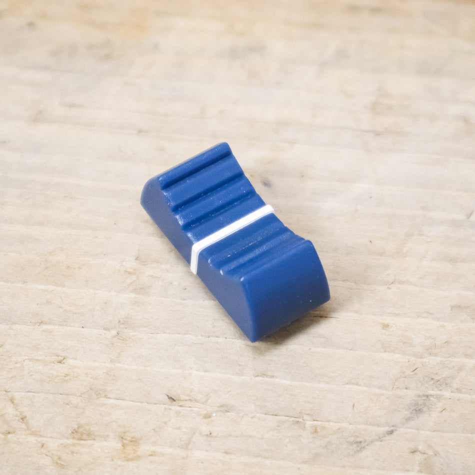 Mackie Blue Main Mix Level Fader Cap for DFX6, DFX12, CFX12, CFX16, CFX20 Mixers