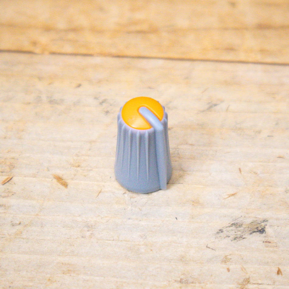 Mackie Orange Aux 3/4 Knob for VLZ3, Onyx, ProFX, CFX MKII Series Mixers