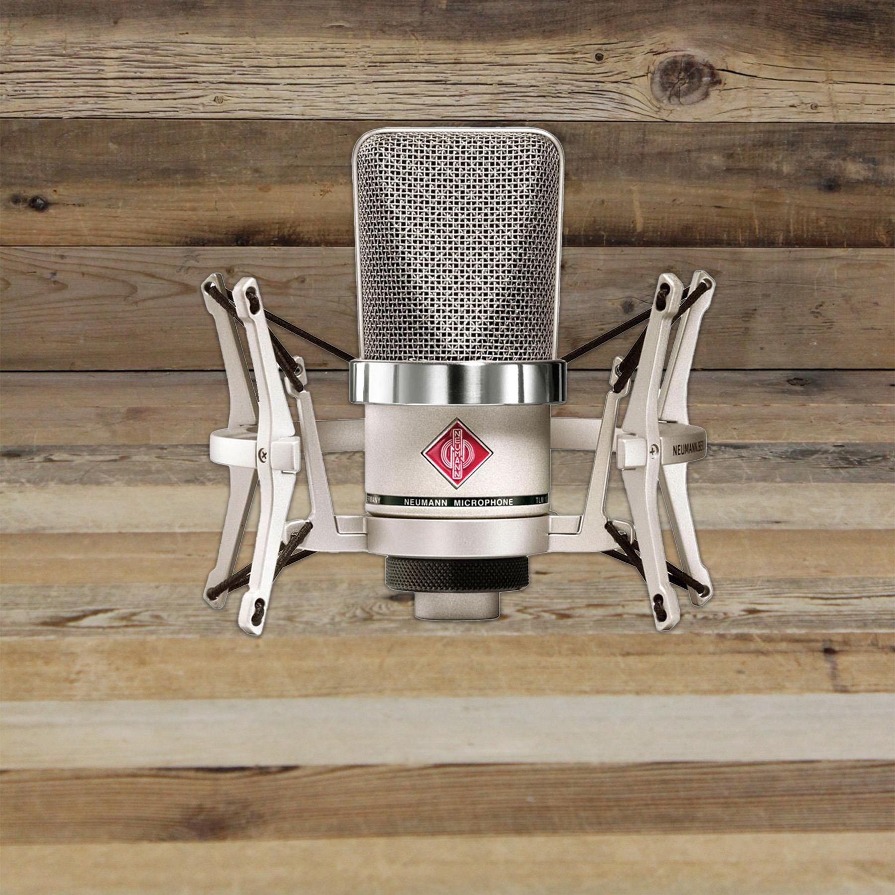 【美品】Neumann TLM 102 BK Studio Set Amazon.com: Neumann TLM 102 Black Cardioid Condenser