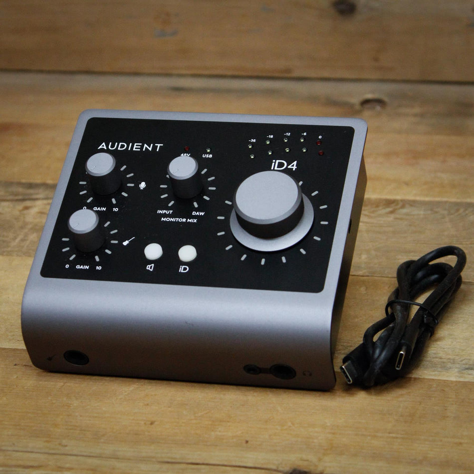 Open Box Audient ID4 MKII USB Interface