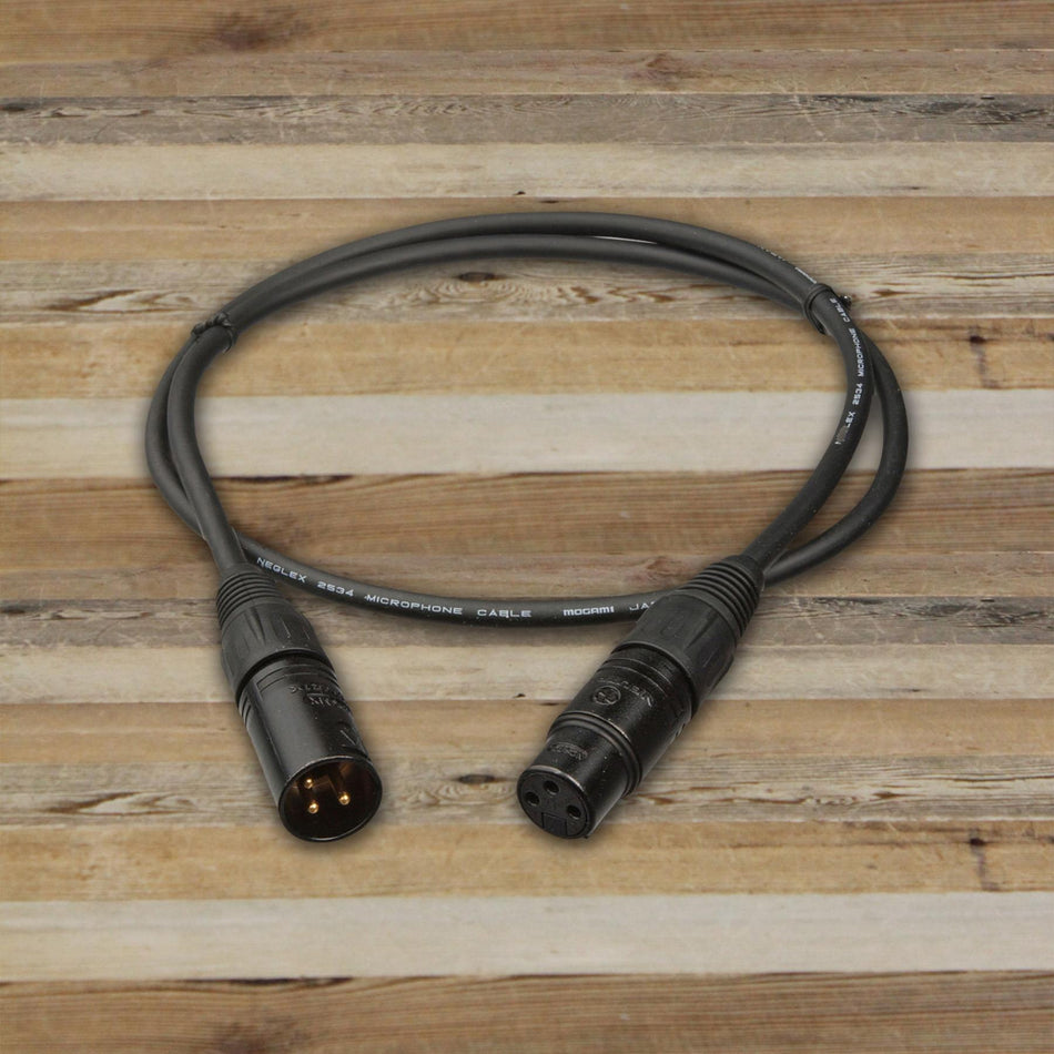 Open Box 10-foot Mogami Gold Studio XLR Microphone Cable