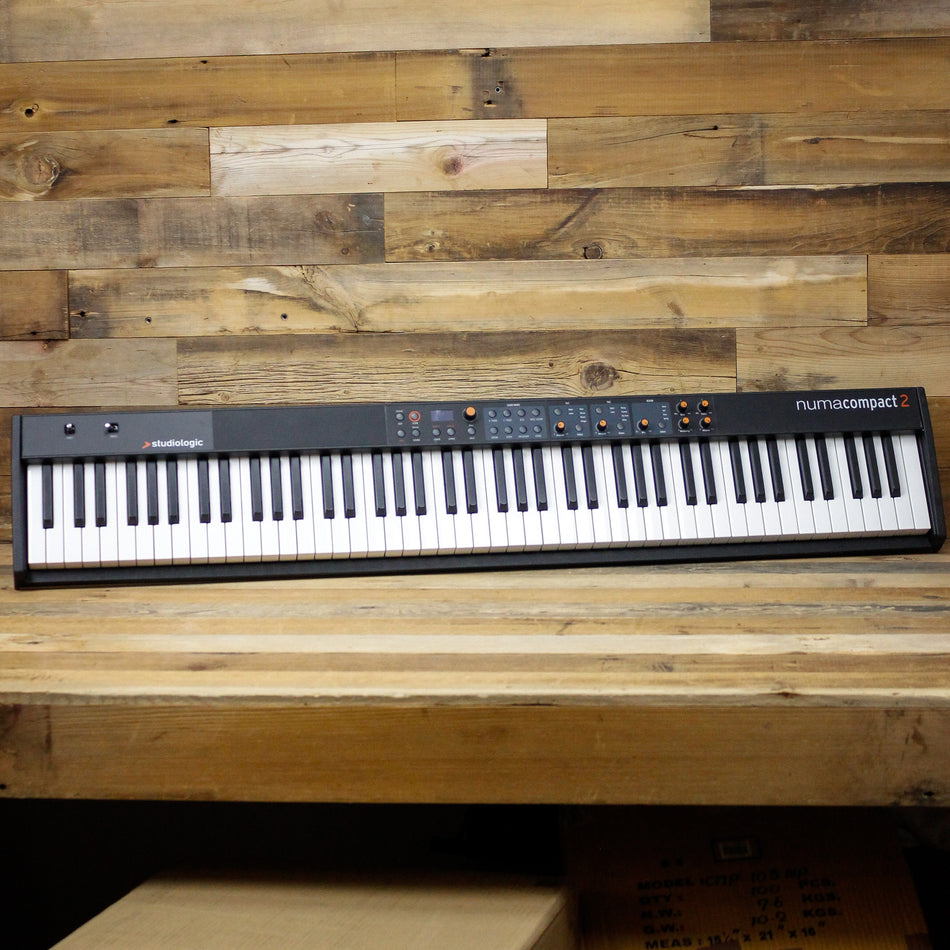 B-Stock Studiologic Numa Compact 2 88-Key USB/MIDI Keyboard Controller