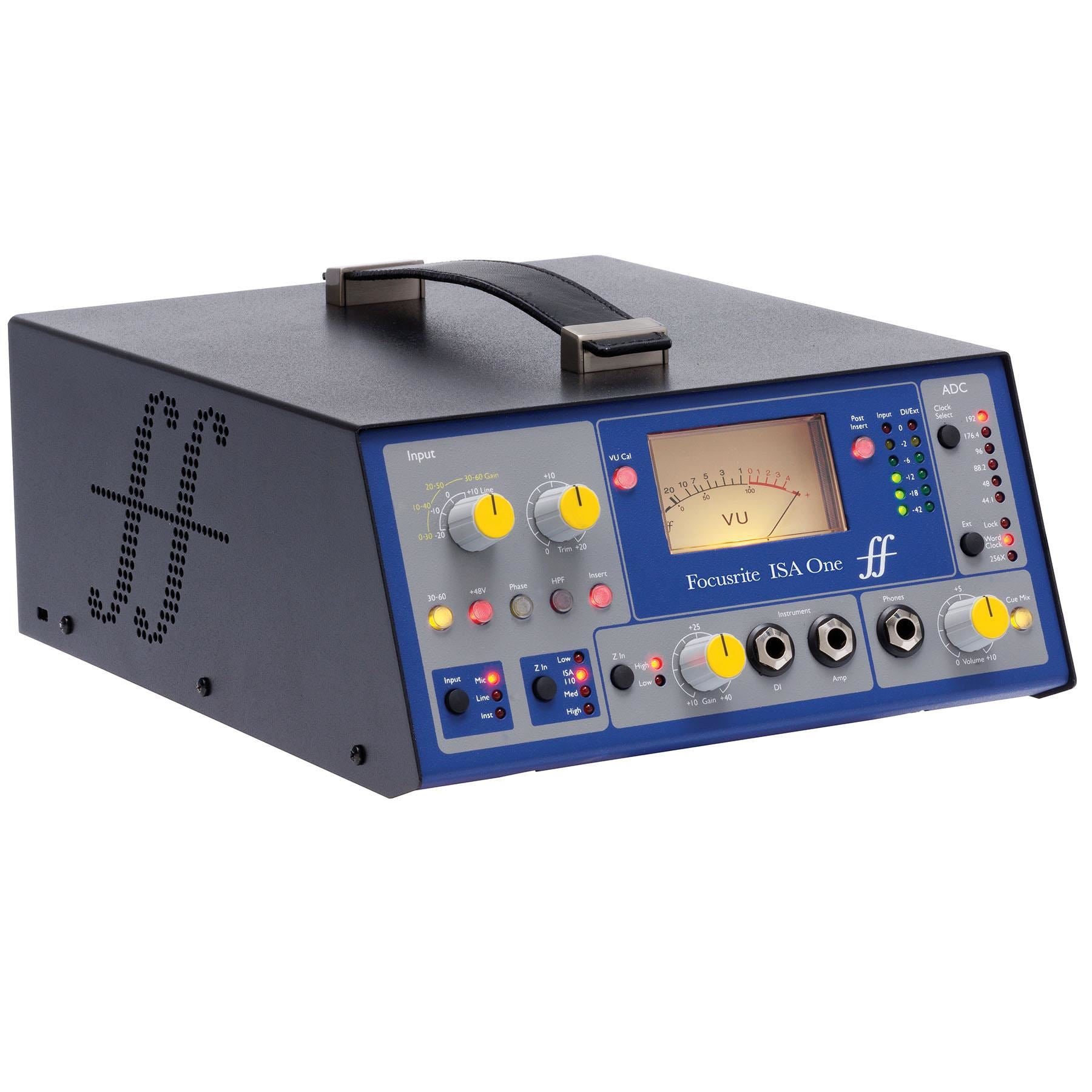 【最終セール】Focusrite ISA One マイクプリアンプ Focusrite ISA One Mic Preamp w/ 2 15-foot XLR Mogami Cables Bundle