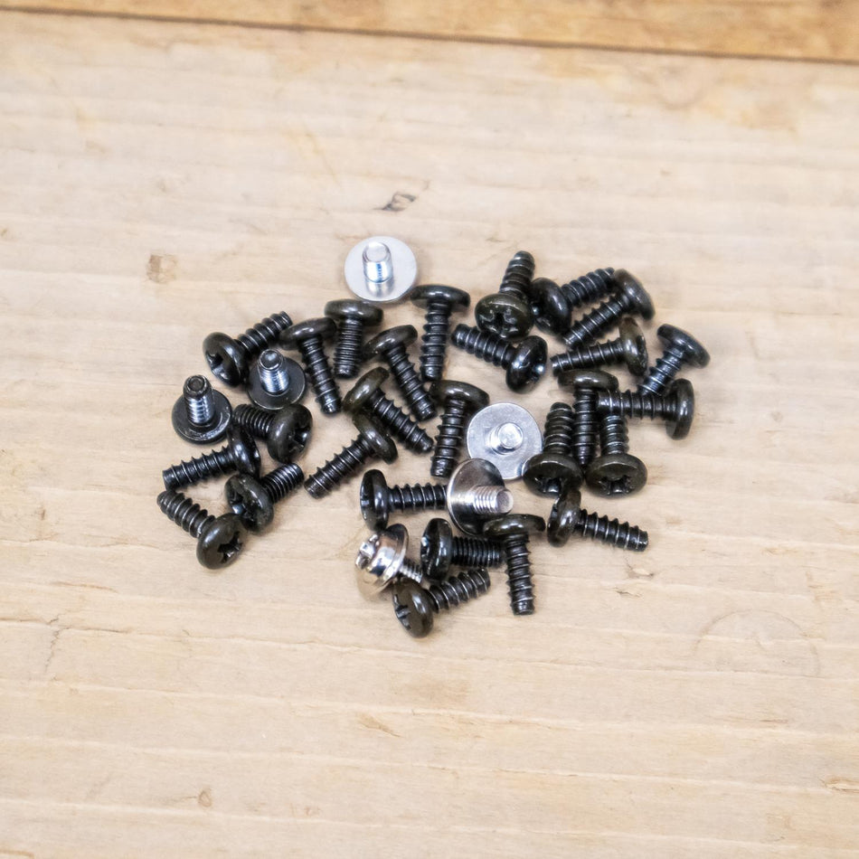 Yamaha AW2816 Assorted Screw Selection