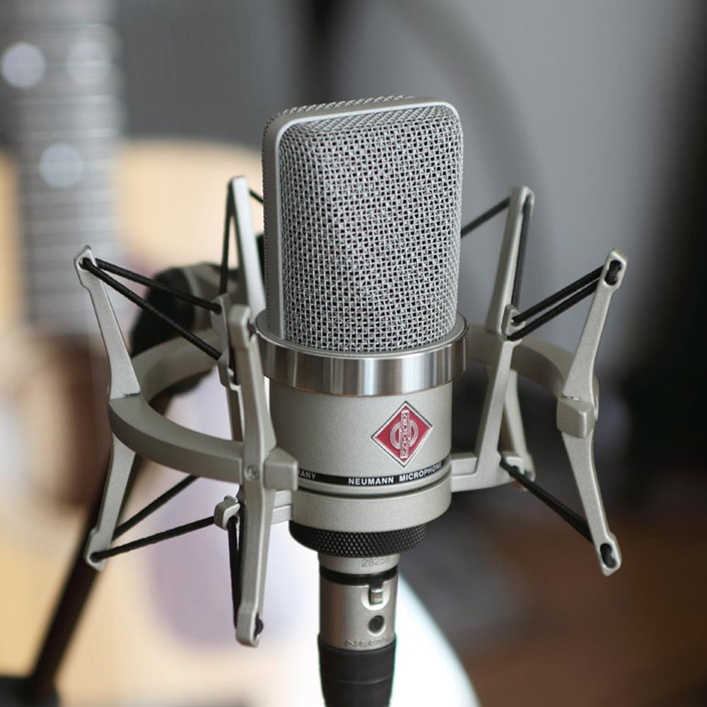Neumann TLM 102 BK Cardioid Microphone - Black STUDIO PAK
