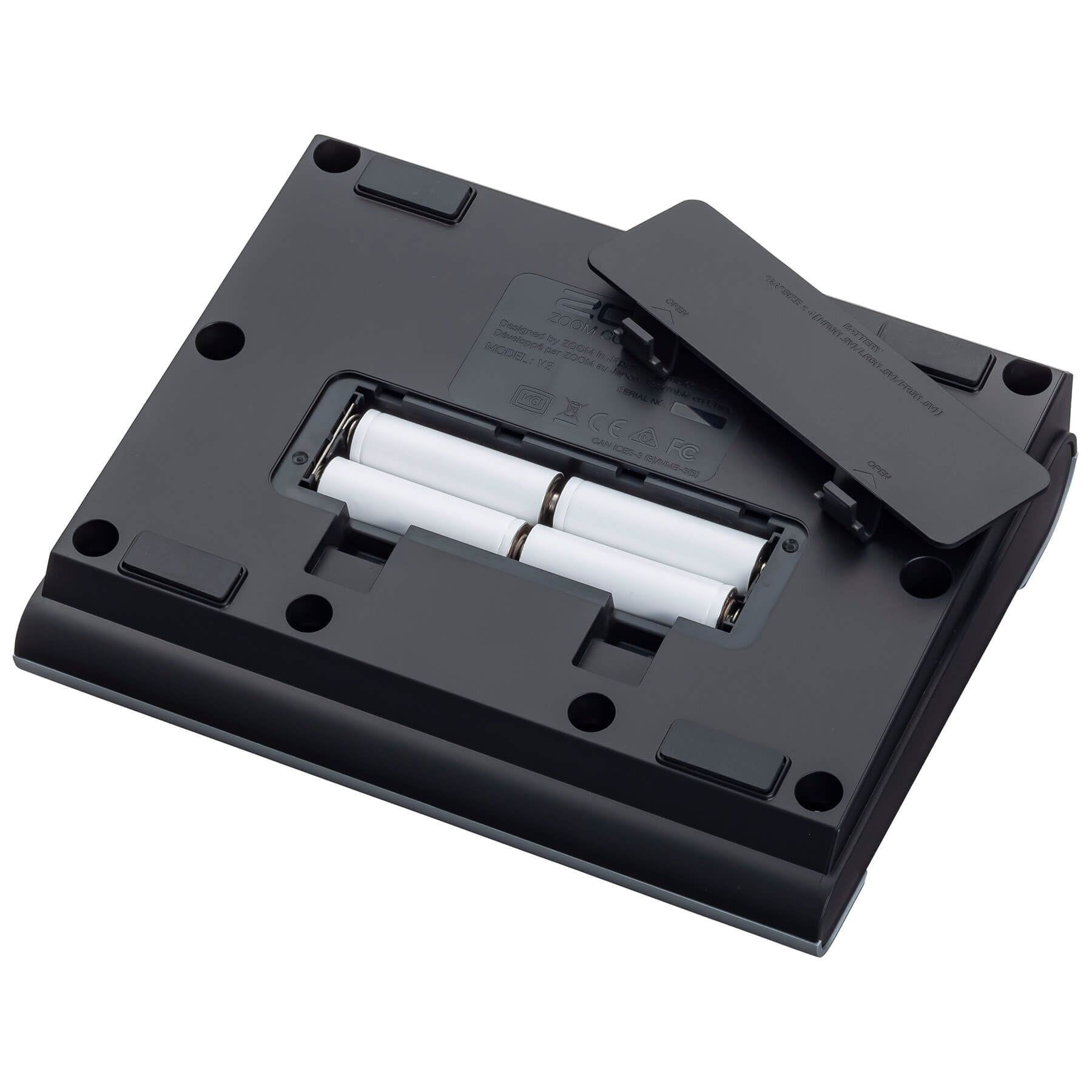 Zoom V3 Multi-Effects Vocal Processor Bundle with XLR Cable & TRS